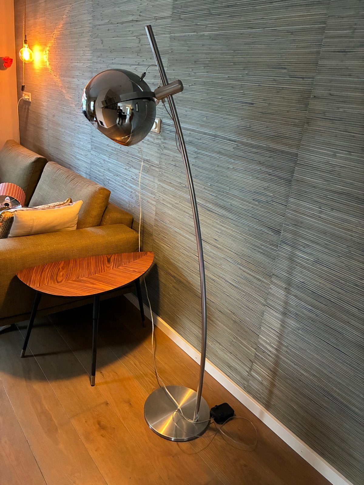 Hala 696 vintage vloerlamp met chromen kap, Ophalen, Gebruikt, E27 (groot), Metaal