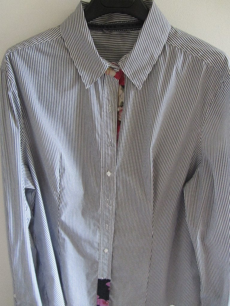 "Damesblouse 44, Kleding | Dames, Ophalen of Verzenden, Zo goed als nieuw, Maat 42/44 (L), Blauw