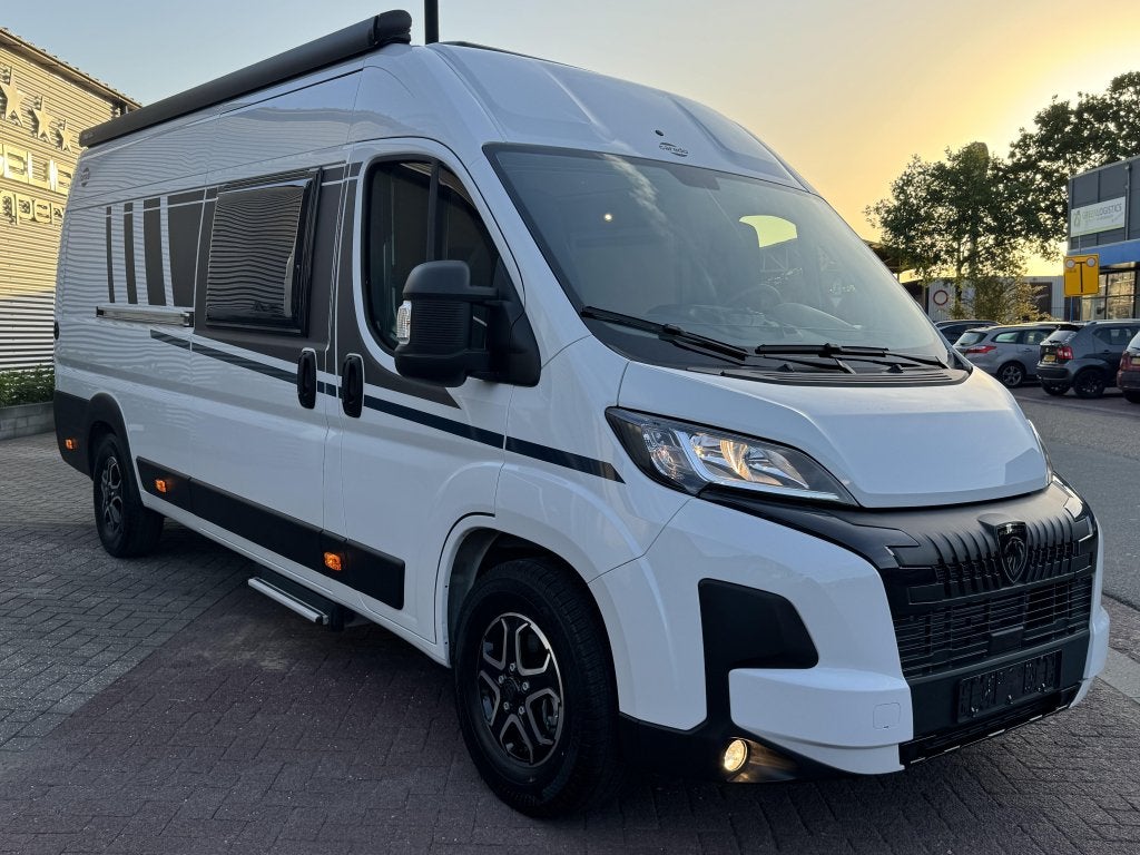 Caravans And Camping Carado