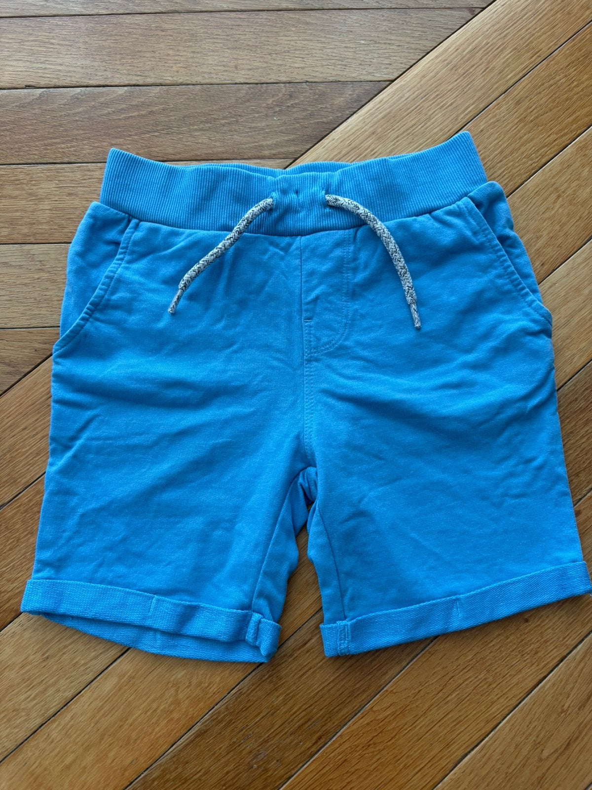 Blauwe korte broek van Name It, maat 110, Kinderen en Baby's, Ophalen of Verzenden, Zo goed als nieuw, Jongen, Broek