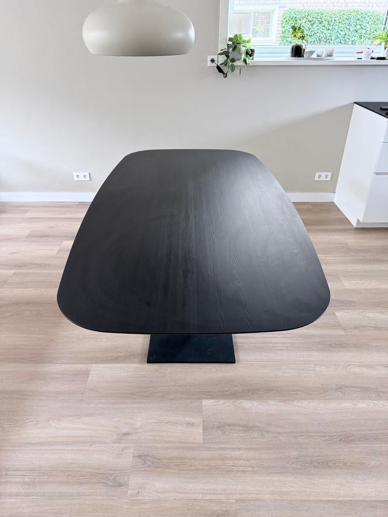 Deense ovale eettafel met V-poot - 8 personen, Ophalen, Zo goed als nieuw, Vijf personen of meer, Ovaal