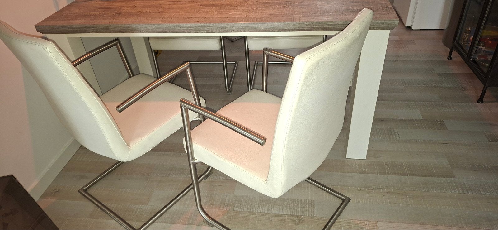 4 Eetkamerstoelen, Wit met Rvs, Huis en Inrichting, Stoelen, Ophalen