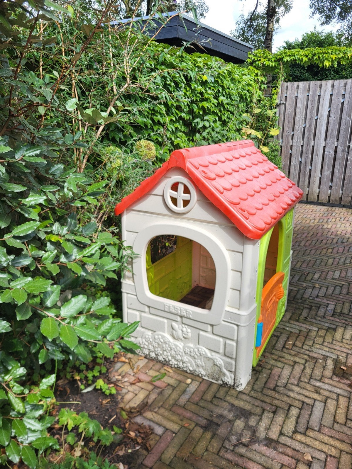 Feber speelhuisje, Ophalen, Gebruikt, Kunststof