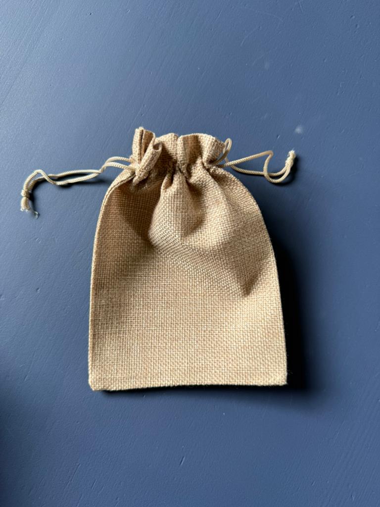 25 Jute kado zakjes 13*18 cm, Ophalen of Verzenden, Nieuw