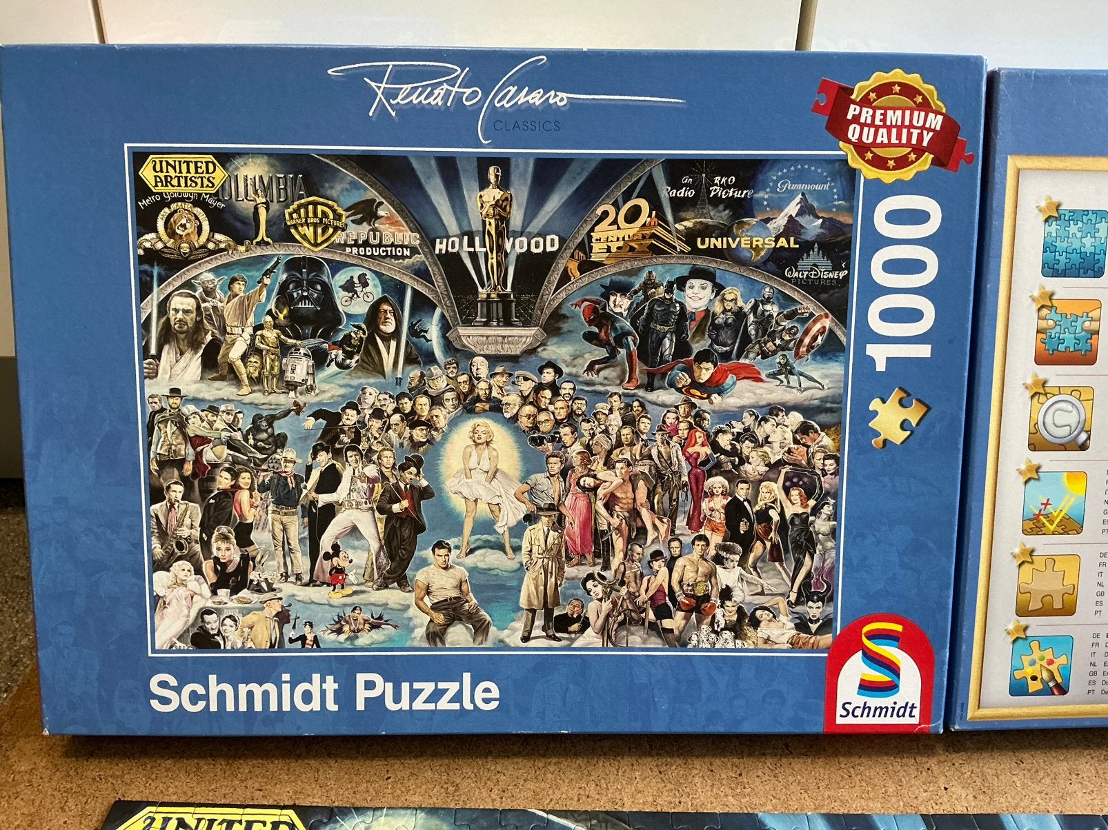 Puzzel Disney 124 filmsterren acteurs Lonely Tunes Warner, Ophalen of Verzenden, 500 t/m 1500 stukjes, Zo goed als nieuw, Legpuzzel