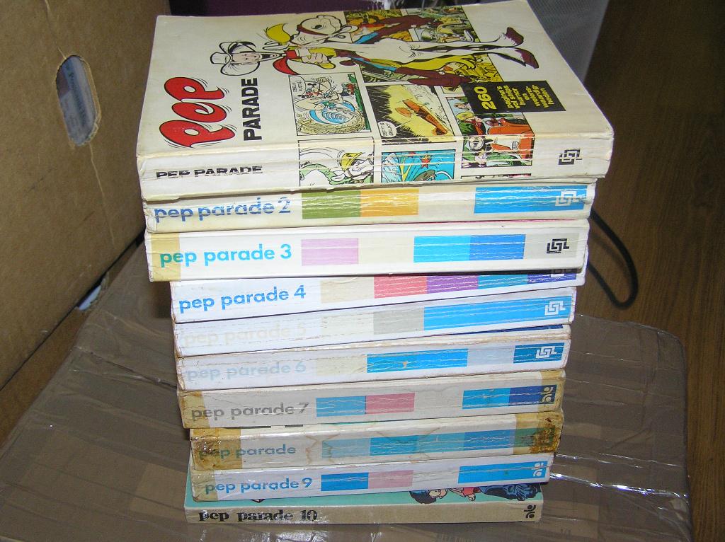 Pep parade compleet 1t/m 10, Boeken, Gelezen, Ophalen of Verzenden, Diverse tekenaars en schrijvers, Meerdere stripboeken