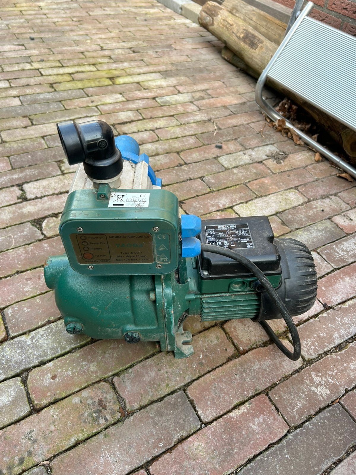 Dab jet 82m met control *defect*, Tuin en Terras, Waterpompen, Ophalen of Verzenden, Zo goed als nieuw, Beregeningspomp