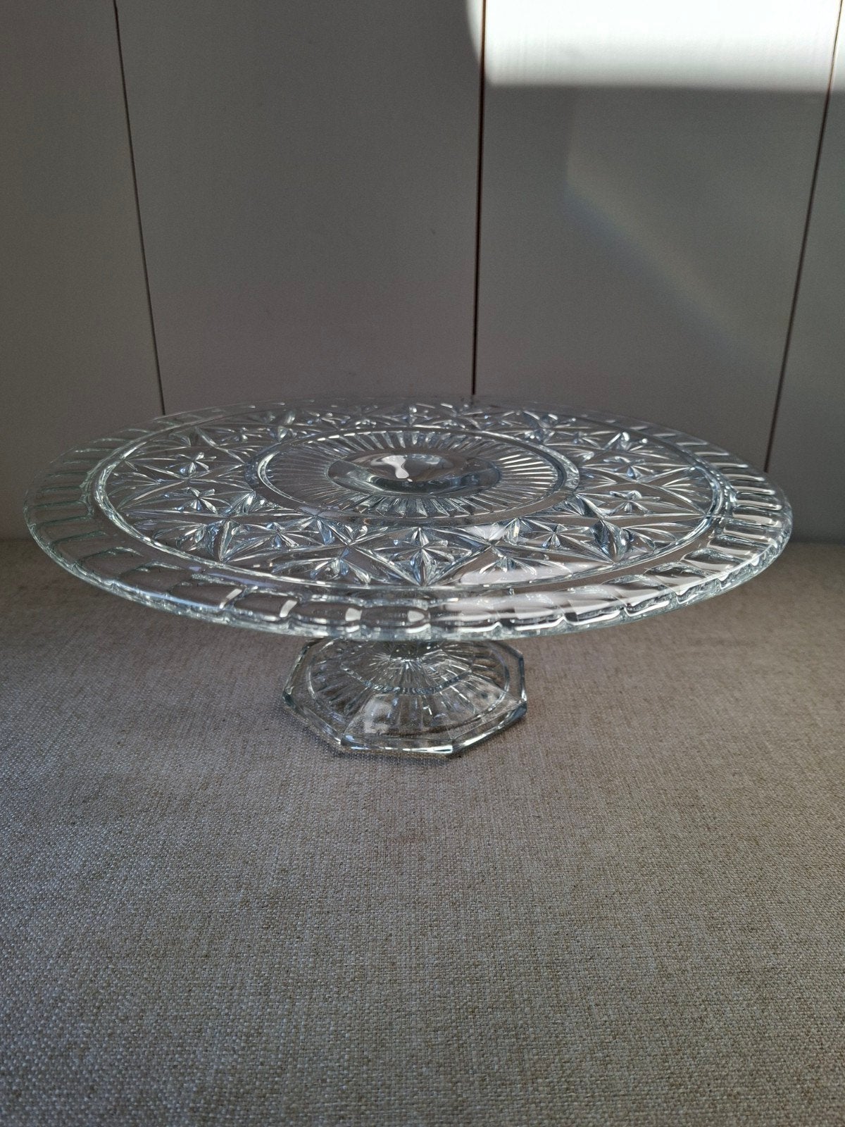 Glazen taartschaal met voet - Vintage design, Ophalen of Verzenden