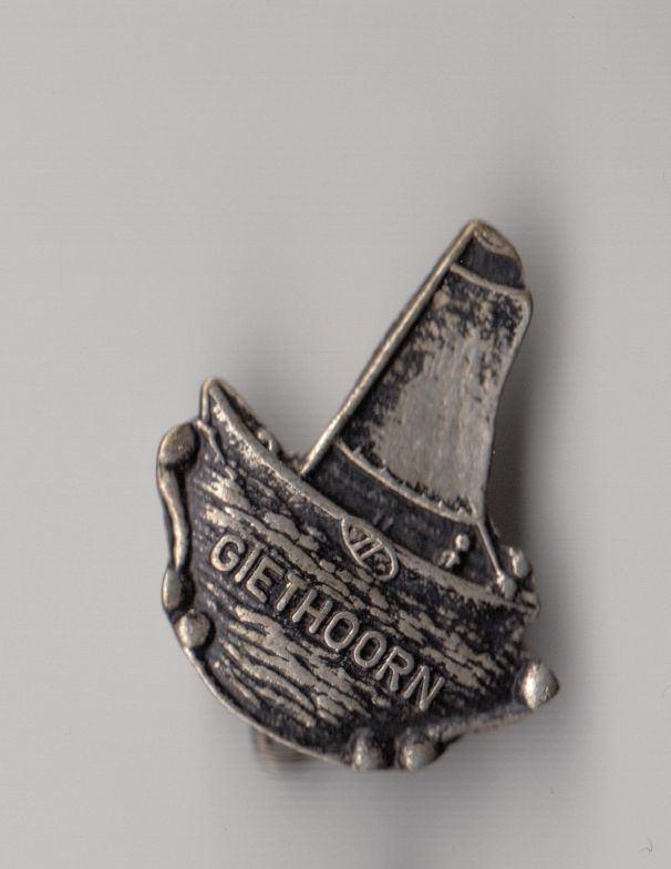 Giethoorn boot broche, Gebruikt, Niet vindbaar, Niet vindbaar, Speldje of Pin