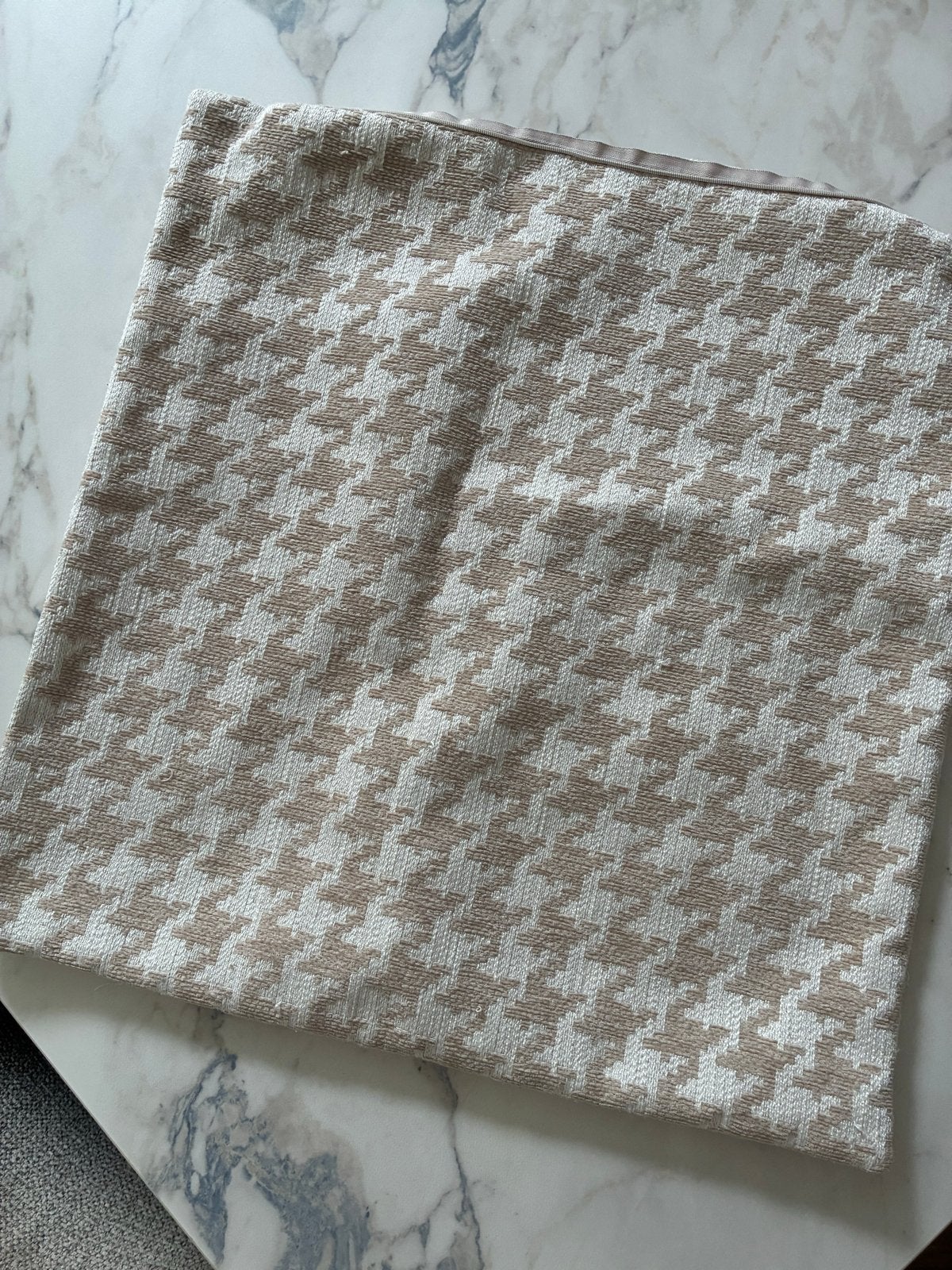 H&M Home Sierkussenhoezen - Set van 2, Meerkleurig, Vierkant, Zo goed als nieuw, Sierkussen