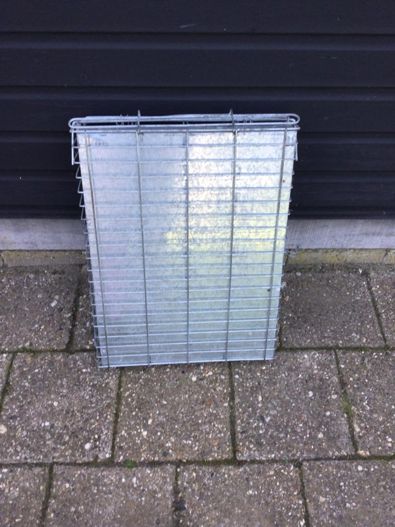 Honden bensch  Bensch, Dieren en Toebehoren, Hondenhokken, Ophalen of Verzenden, Zo goed als nieuw, 75 tot 110 cm, Minder dan 65 cm