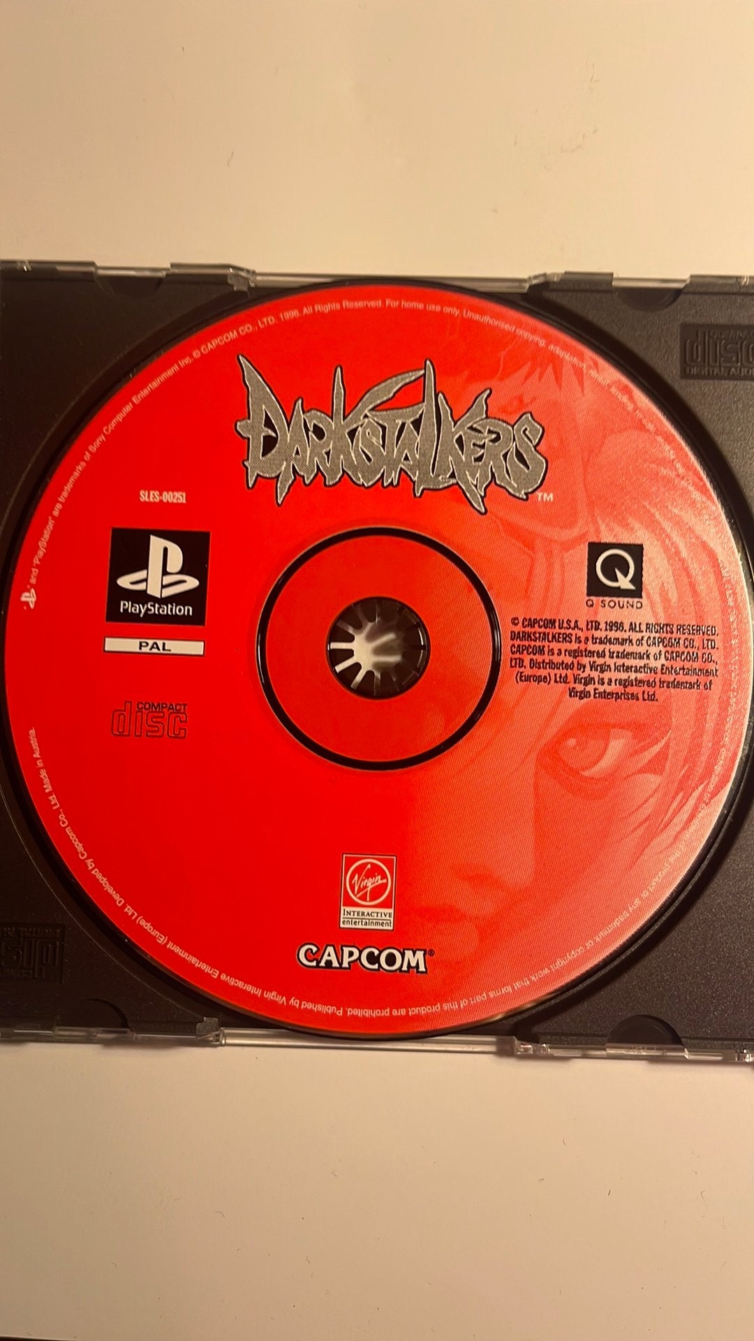 Playstation Darkstalkers: The Night Warriors 1996 collectors, Spelcomputers en Games, 1 speler, Verzenden, Zo goed als nieuw, Vanaf 12 jaar