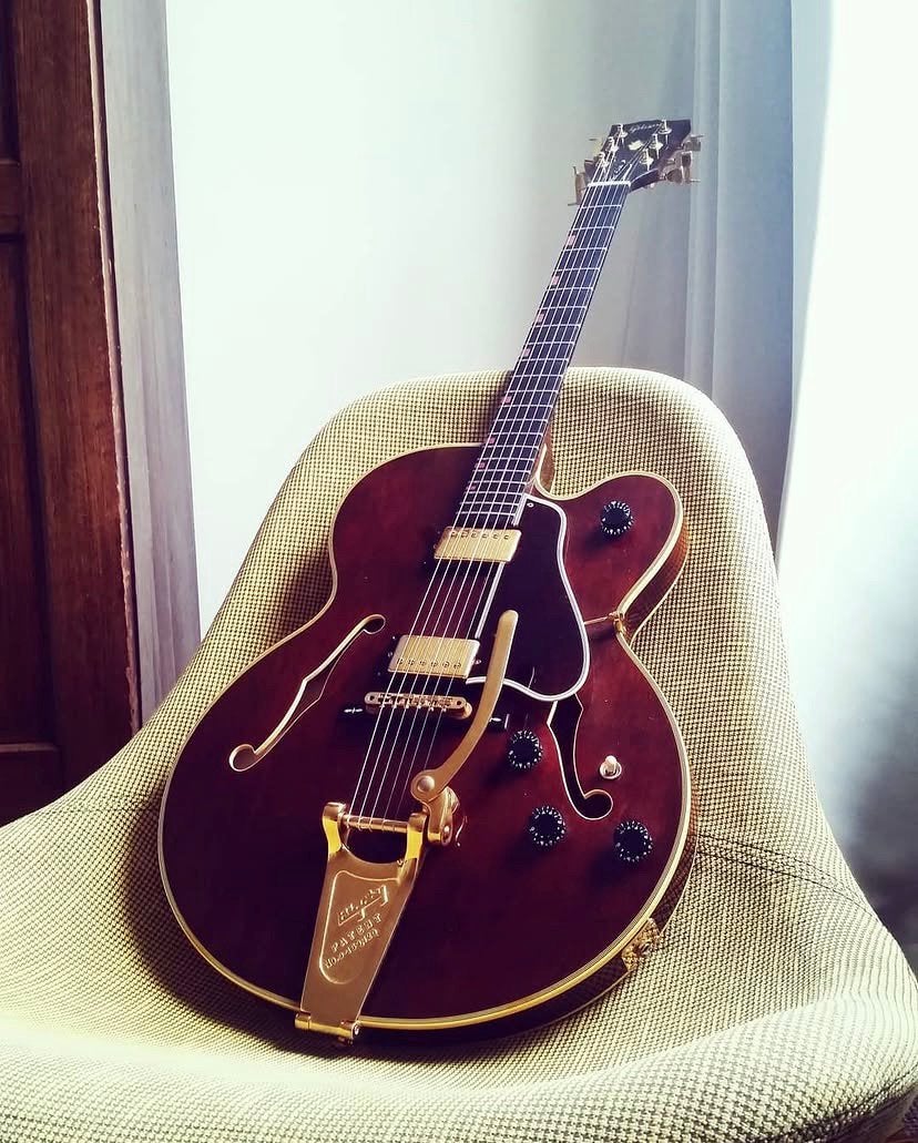Gibson Chet Atkins Country Gentleman 1989 (Cherry) – 1st, Ophalen, Gebruikt, Solid body, Gibson
