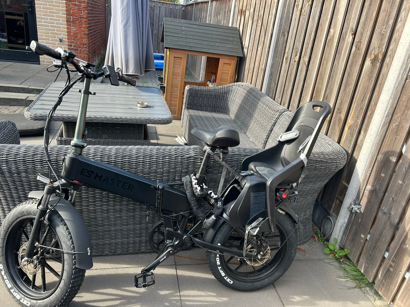 ES Master  Fatbike E-bike met Kinderzitje, Fietsen en Brommers, Zo goed als nieuw, Minder dan 47 cm, 30 tot 50 km per accu, Ophalen