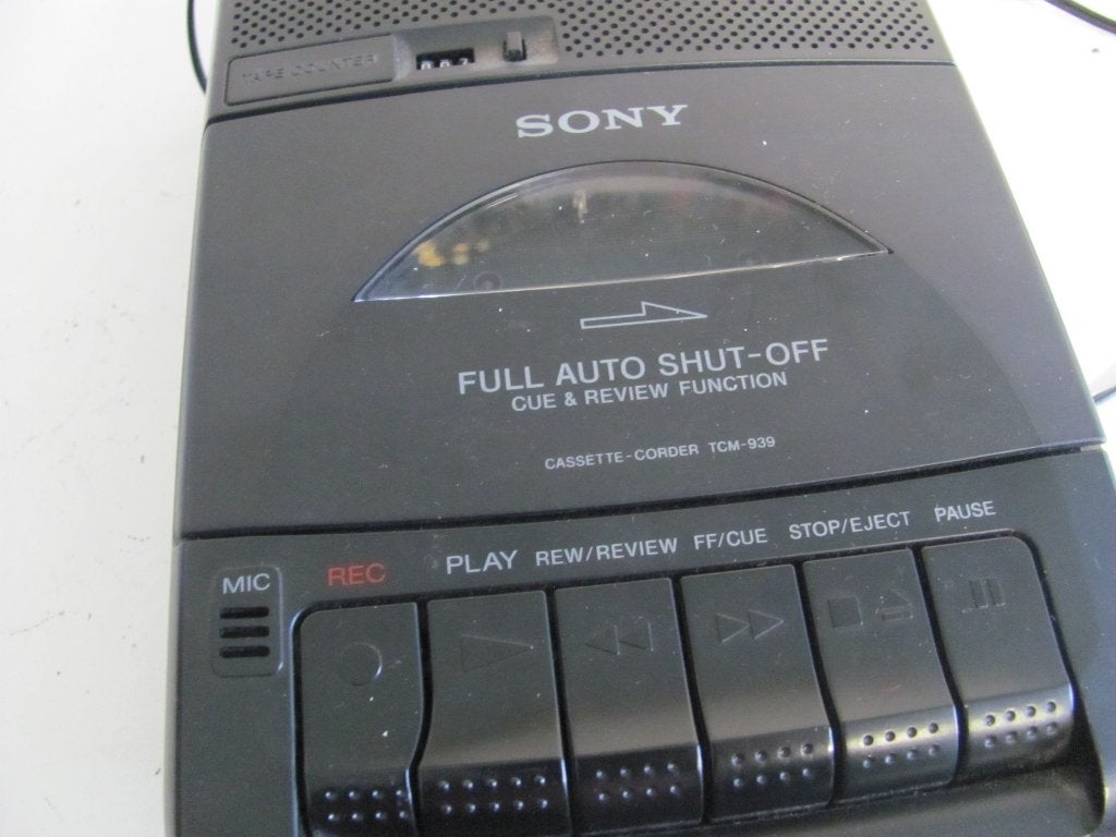 Sony cassettedeck TCM-939 met adapter goed werkend, Ophalen of Verzenden, Enkel, Sony, Tape counter