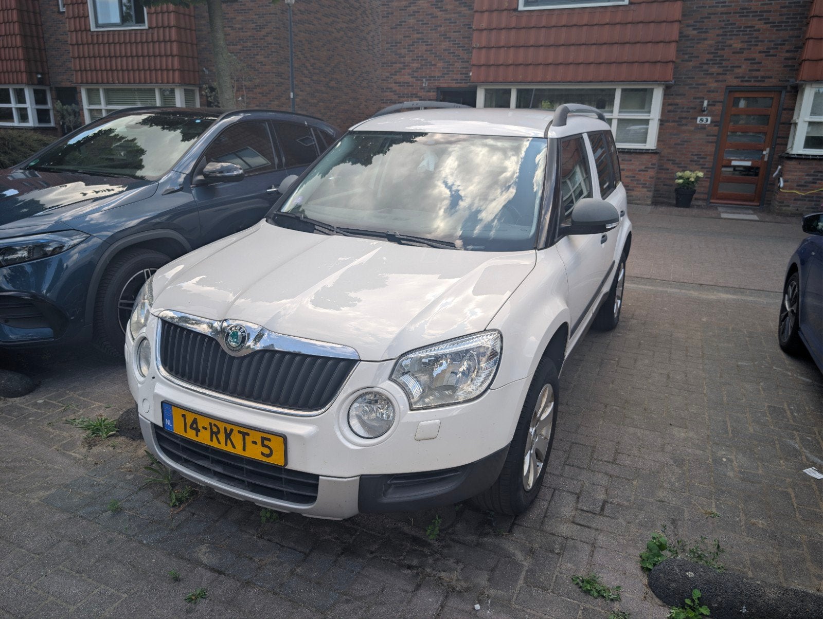 Skoda Yeti 1.2 TSI 77KW 2011 Wit, Auto's, Stof, 4 cilinders, Wit, Origineel Nederlands