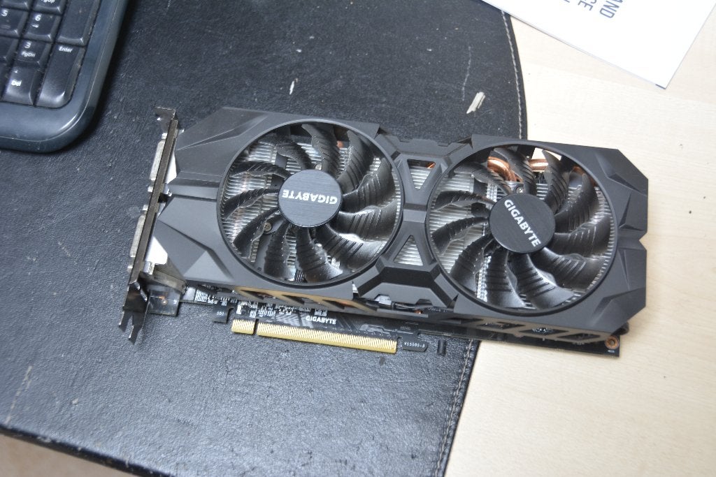 Nvidia Gigabyte windforce GTX 960 2GB, PCI-Express 3, Gebruikt, HDMI, Ophalen of Verzenden
