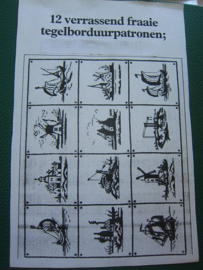 borduurpatroon 12 Delftsblauwe tegeltjes Schellekoord  1966, Ophalen of Verzenden, Zo goed als nieuw, Handborduren, Patroon