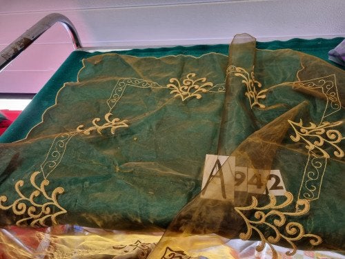 tafelkleed bruin goud vierkant [a942], Ophalen of Verzenden, 'T Olde Gre-j, Info@toldegrej.nl, Endepoelstraat 20f Didam