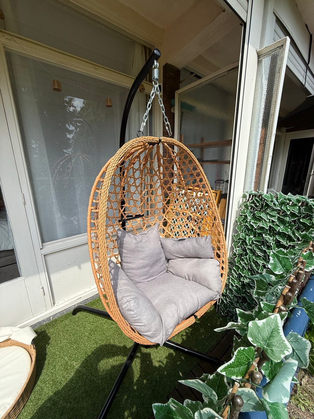 Comfortabele Egg Hangstoel met standaard, Huis en Inrichting, Stoelen, Ophalen, Overige kleuren, Nieuw, Riet of Rotan