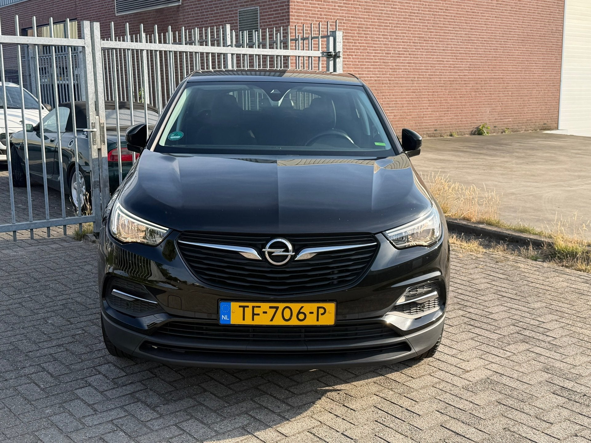 Opel Grandland X 1.2 Turbo Online Edition 131PK! NL AUTO NAP, Auto's, Voorwielaandrijving, Stof, Gebruikt, 1199 cc
