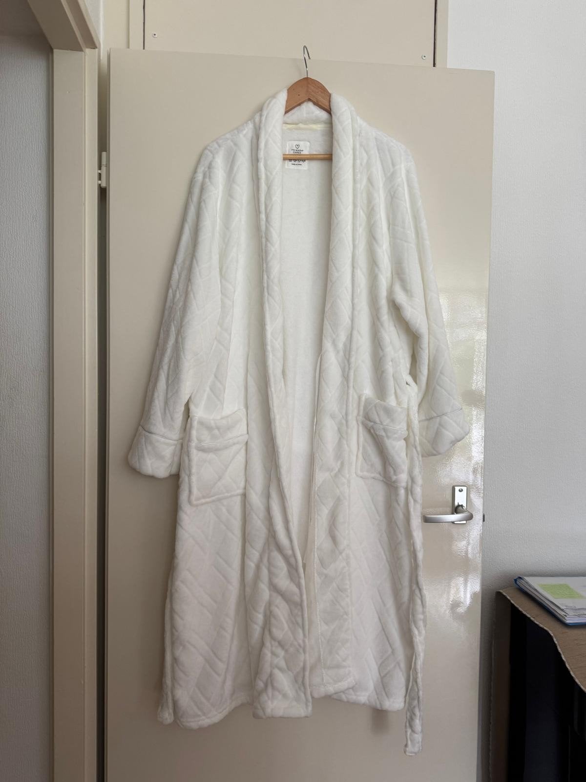 Nieuwe witte badjas XL, Kleding | Dames, Overige Dameskleding, Onbekend, Ophalen of Verzenden, Nieuw