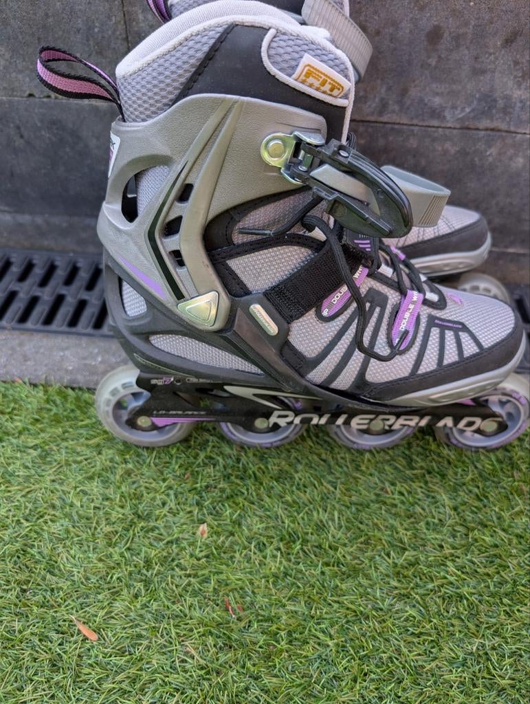 Rollerblade Spark

Maat 39, Ophalen of Verzenden, Gebruikt
