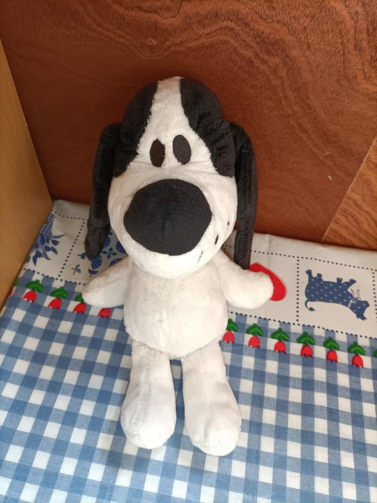 Charlie knuffel hond van Woezel en Pip 29 cm groot, Ophalen of Verzenden, Zo goed als nieuw, Hond