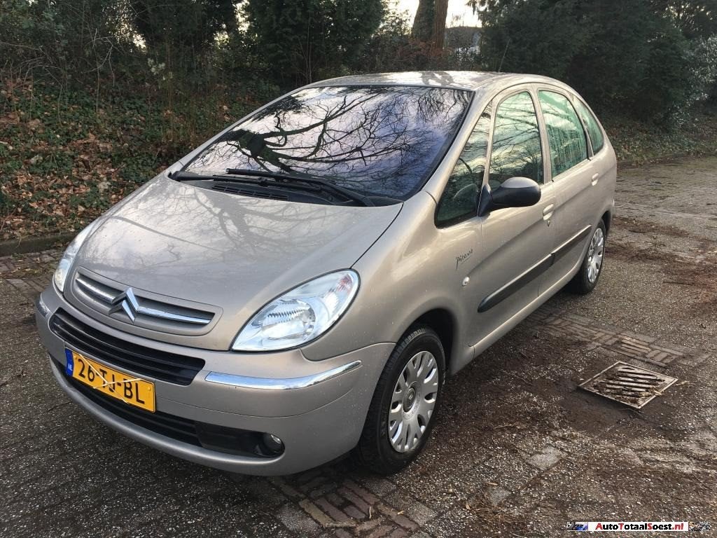 Citroen Xsara Picasso 1.6 HDI 110pk Attraction, Voorwielaandrijving, Stof, Beige, 4 cilinders