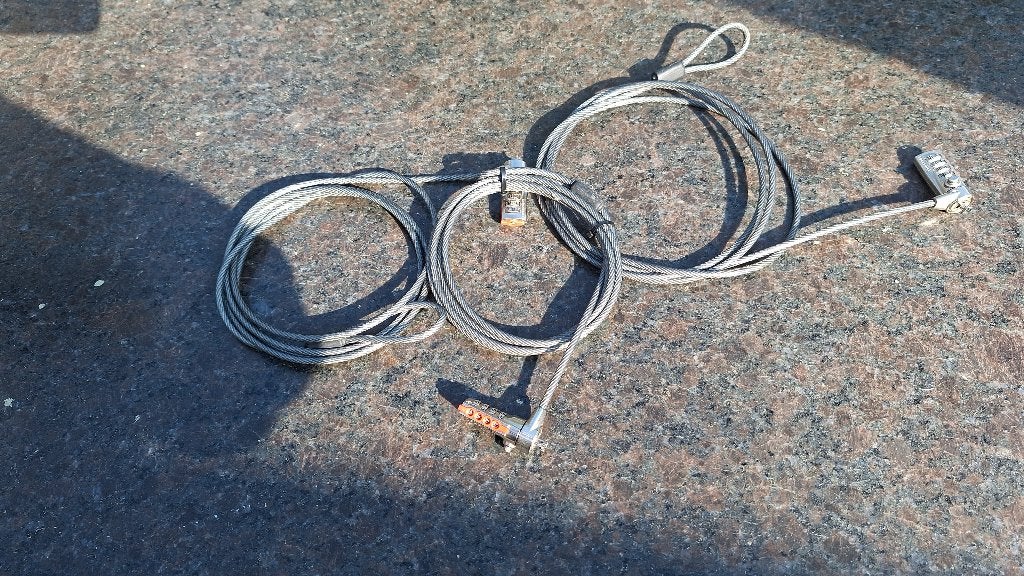 Te Koop: 3 laptop beveiligingkabels, Computers en Software, Ophalen of Verzenden, Nieuw