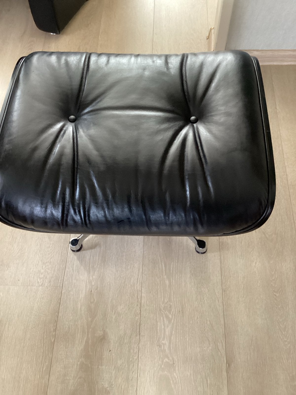 Vitra Eames Ottoman Zwart Leer - Zo goed als nieuw, Ophalen, Leer, Zo goed als nieuw, Rechthoekig