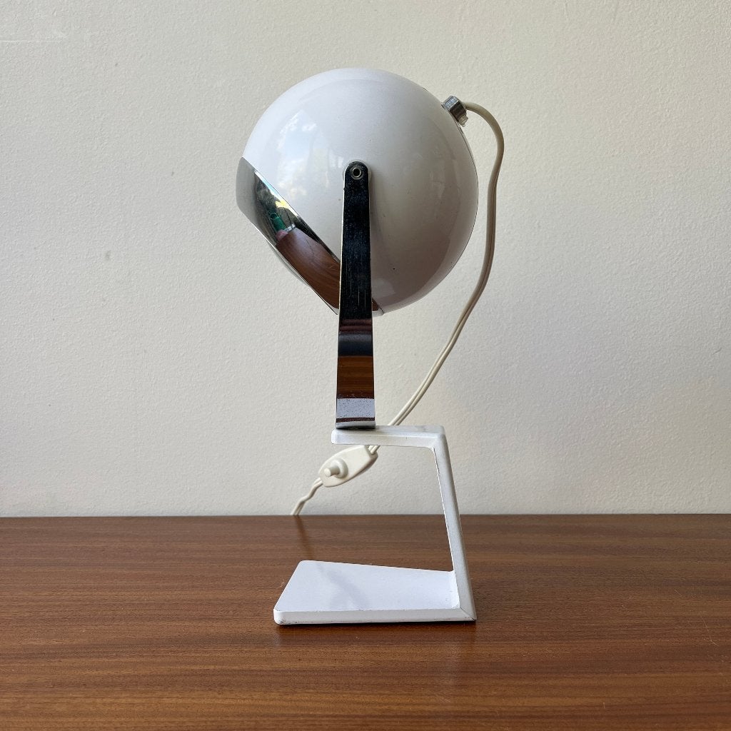 Jaren 70 Italiaans design eyeball lamp bol gietijzer voet, Gebruikt, Eyeball lamp, Overige materialen, Vintage