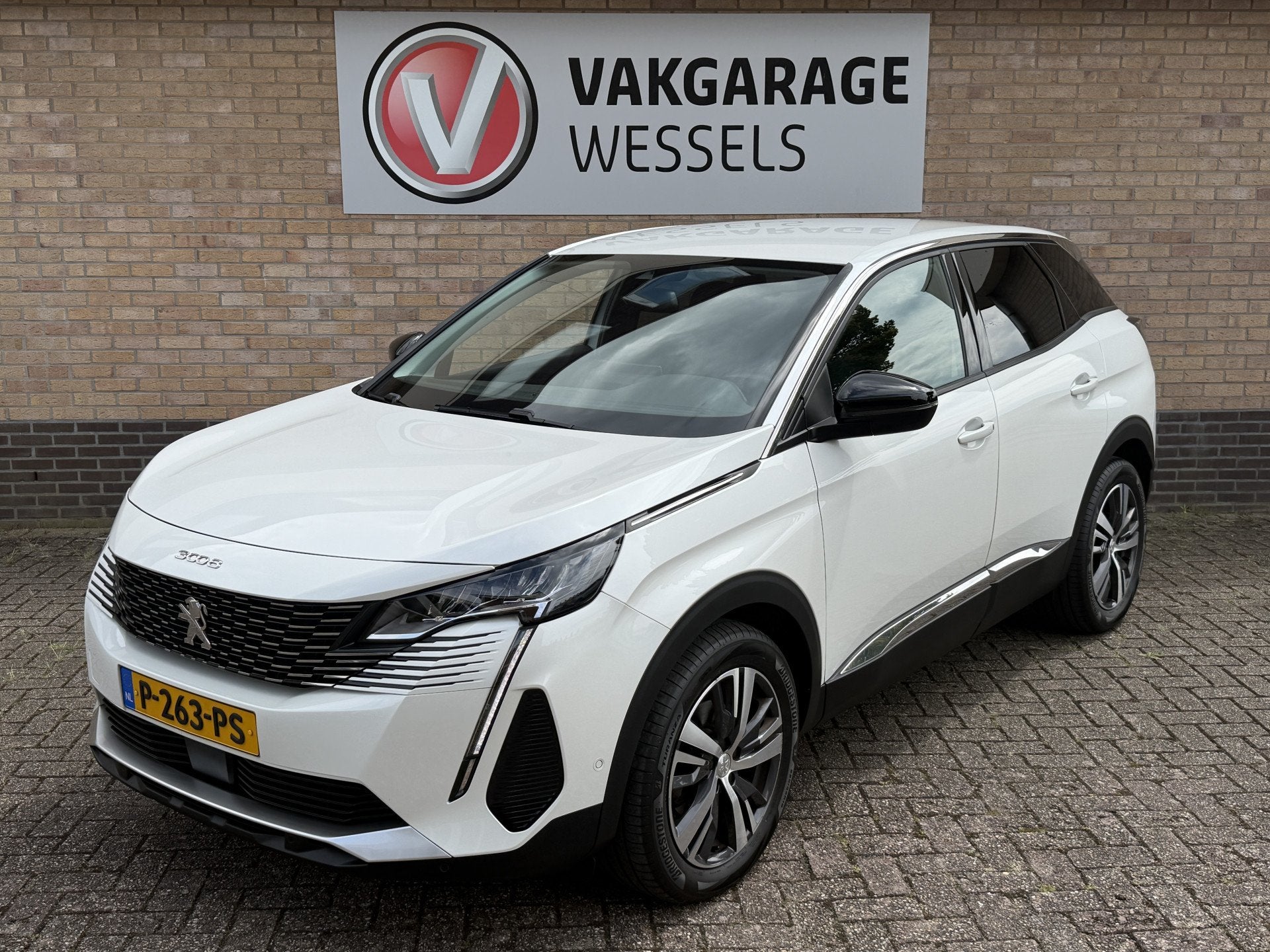Peugeot 3008 1.2 PureTech Allure Pack Business | PDC | LM |, Auto's, Voorwielaandrijving, 12 maanden, Parkeersensor, Gebruikt