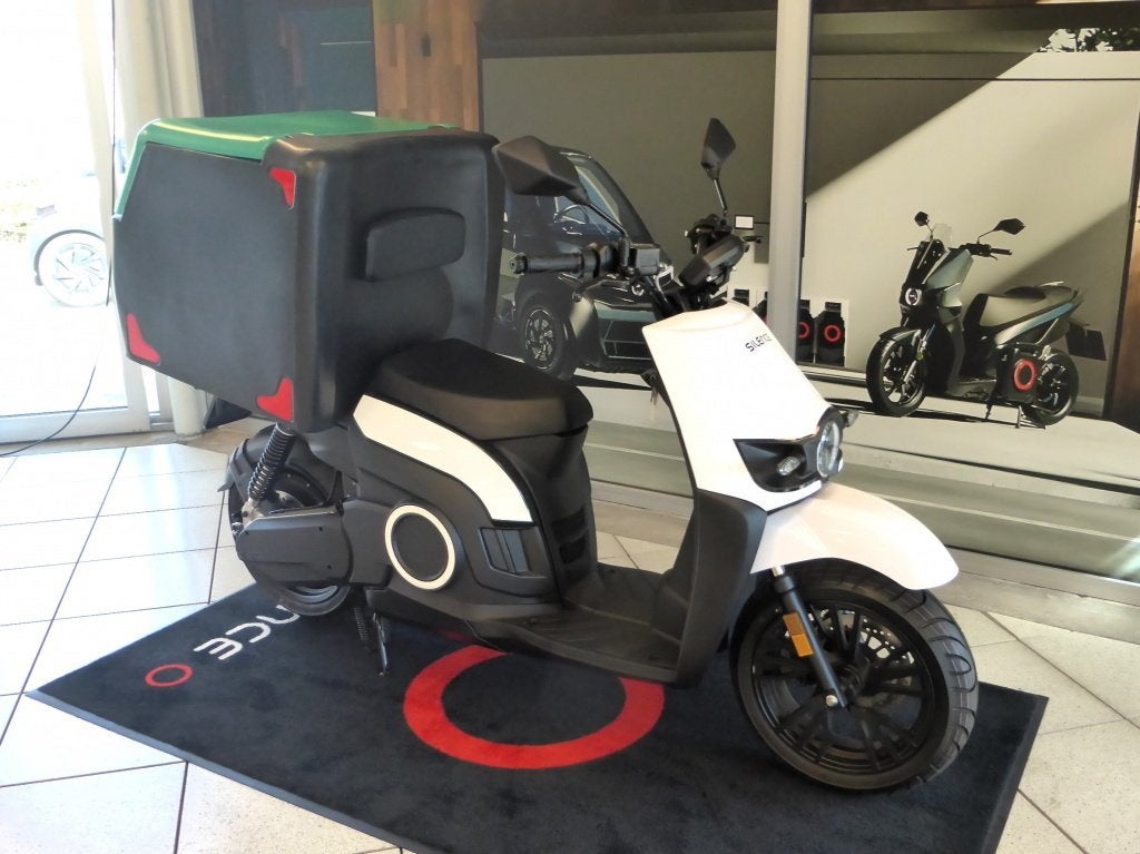 Silence Bromscooter Silence S02LS 2kWh B2B bezorgscooter, Automaat, 0 cilinders, Gebruikt, Overige carrosserieën