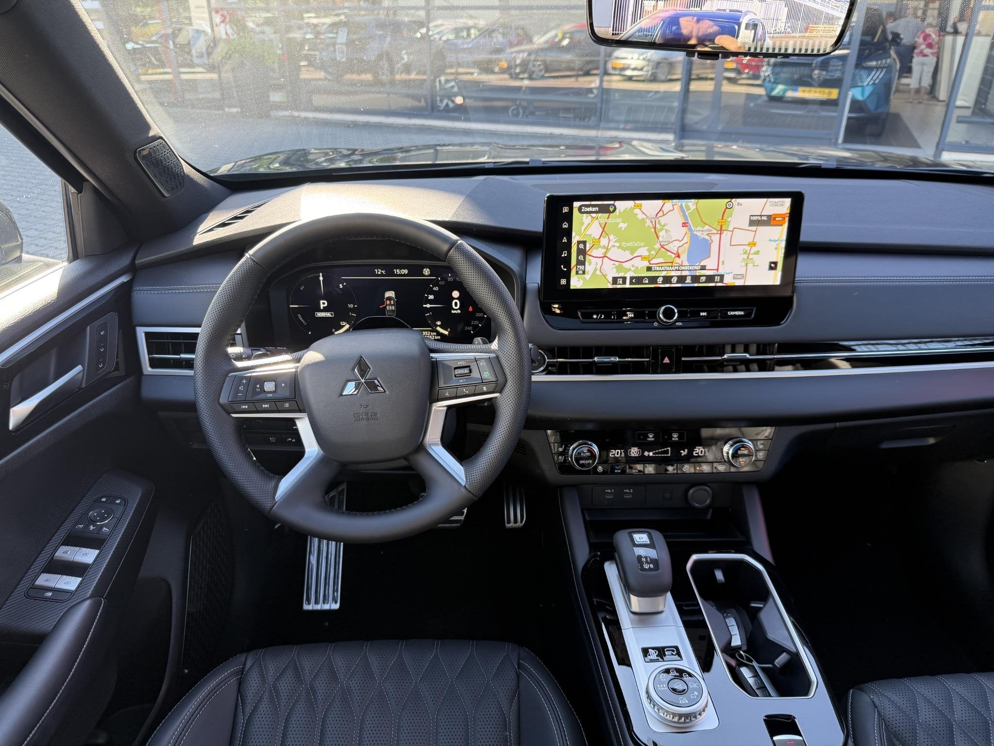 Mitsubishi Outlander 2.4 PHEV Instyle *Nieuwe Auto!*, Auto's, Automaat, Euro 6, 4 cilinders, Zwart