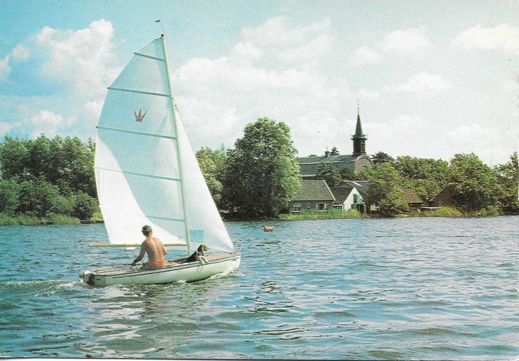 Loosdrechtse Plassen- -Zeilboot., Ophalen of Verzenden, 1980 tot heden, Gelopen, Utrecht