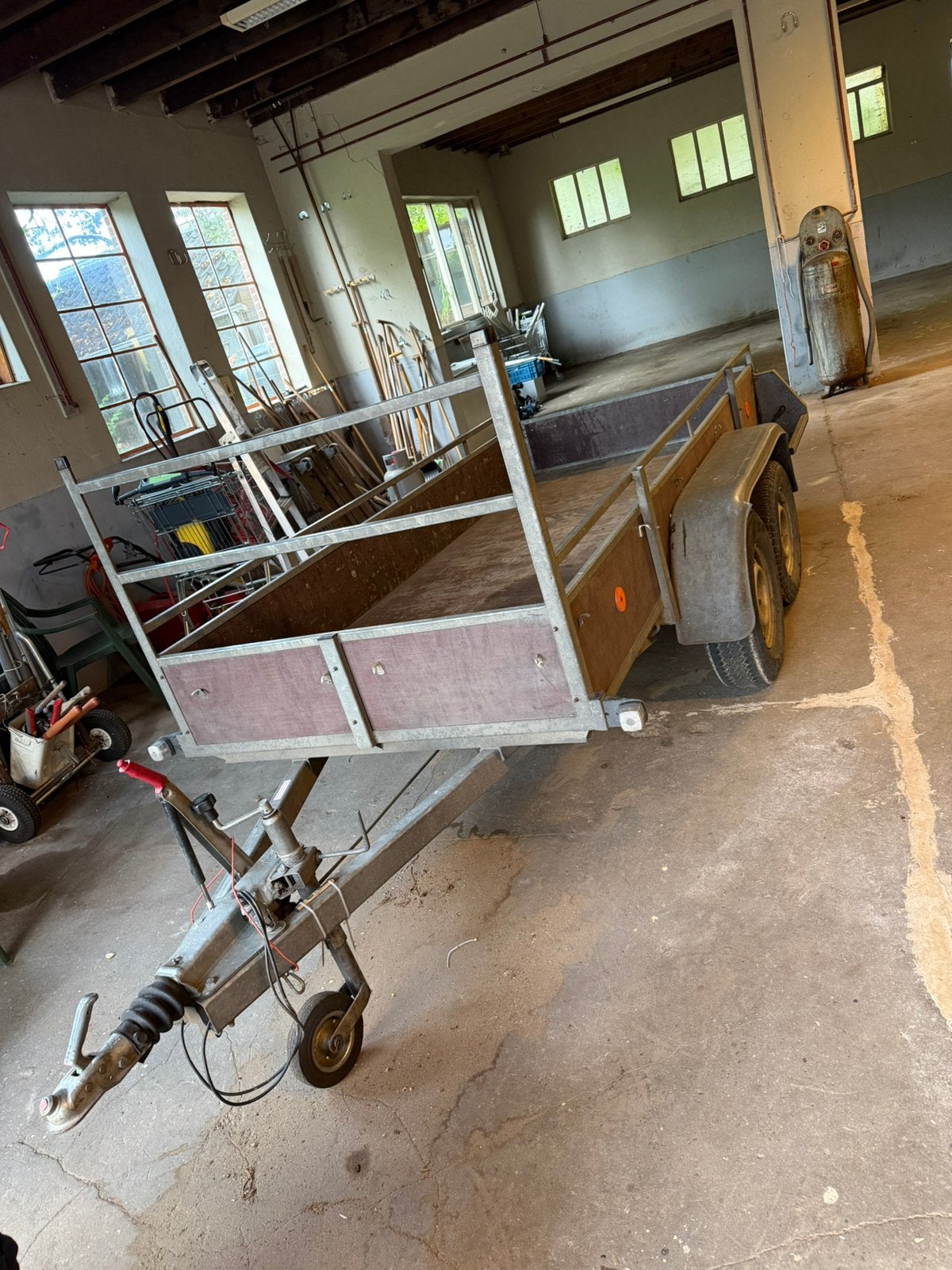 Anssems Geremde Tandemas aanhanger 2000 kg (bak = 300x127cm), Ophalen, Gebruikt