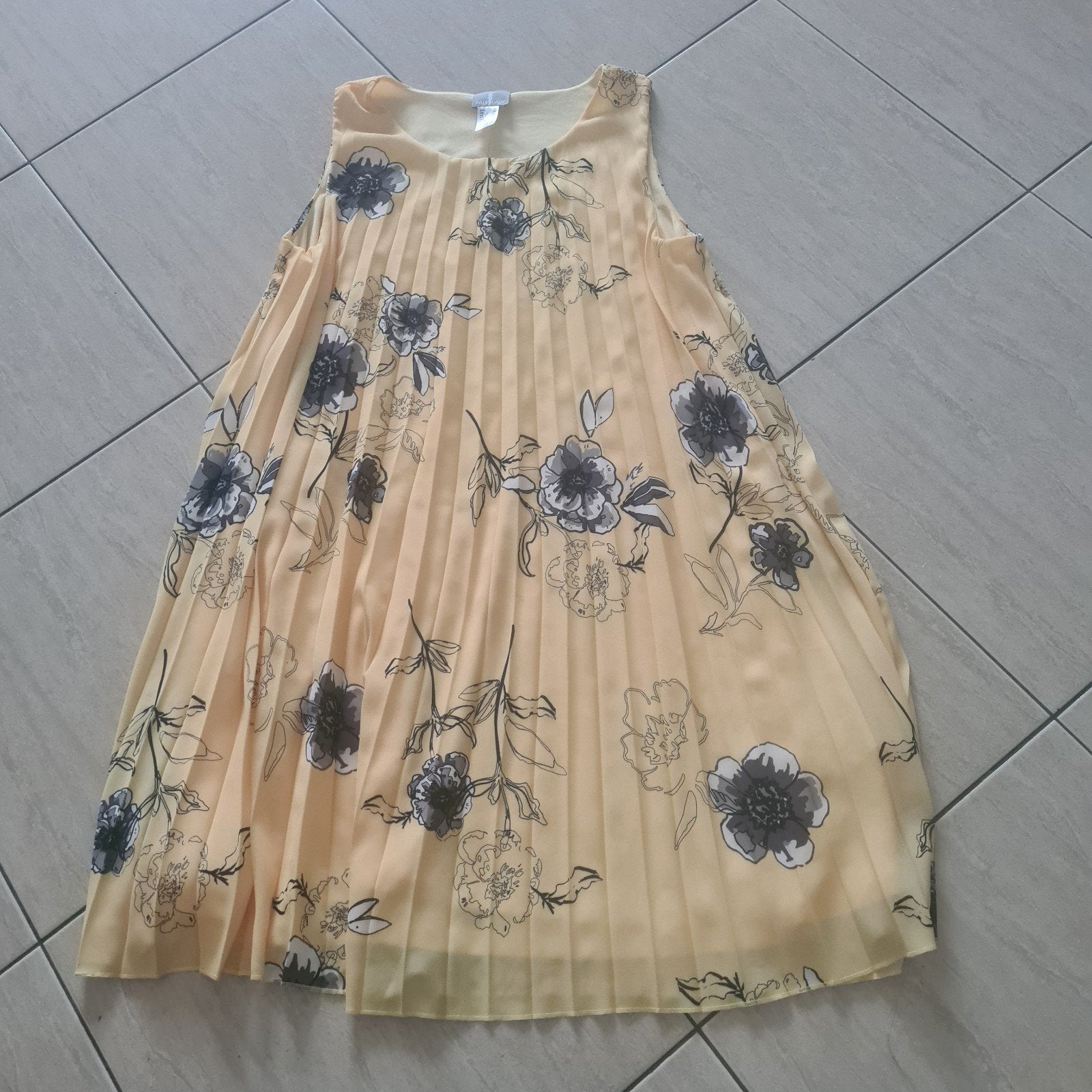 Fair Lady geel bloemenjurkje maat 46, Kleding | Dames, Jurken, Geel, Maat 46/48 (XL) of groter, Ophalen of Verzenden, Fair Lady