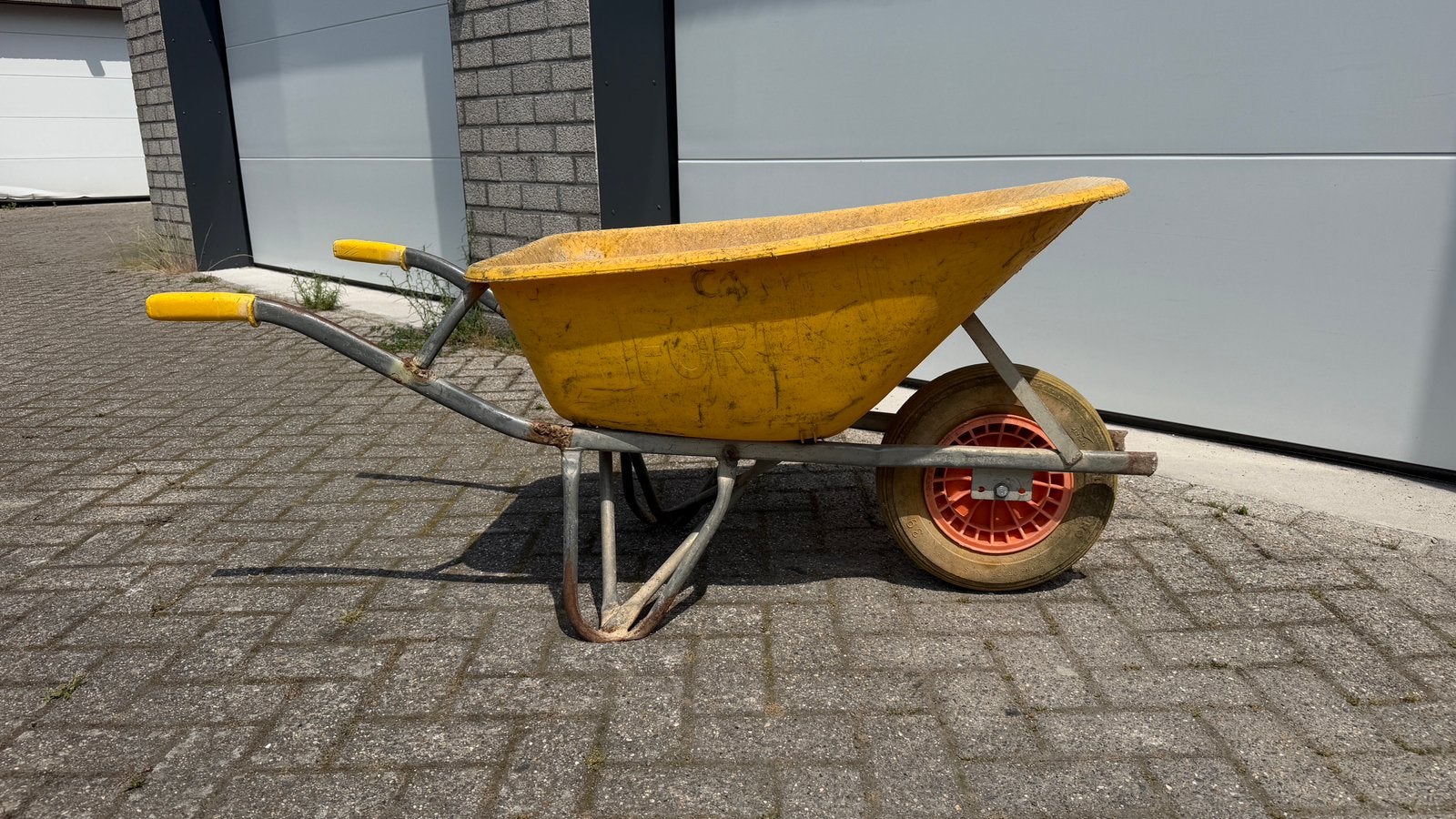 Fort kruiwagen SMB-100, Tuin en Terras, Kruiwagens, Ophalen, Gebruikt, Handmatig, Eenwielig