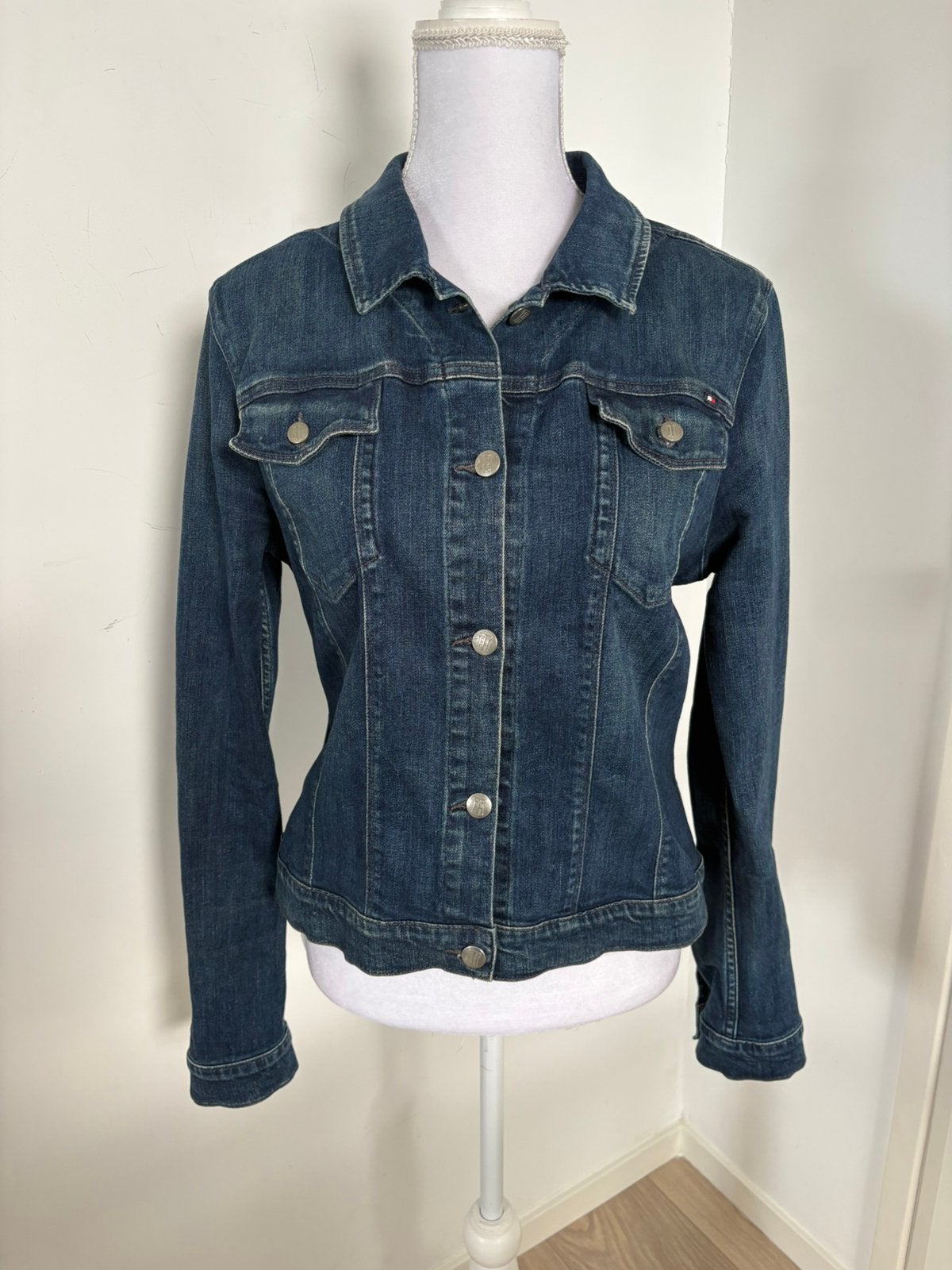 Tommy Hilfiger spijkerjack - maat 10/M/38, Ophalen of Verzenden, Nieuw, Maat 38/40 (M), Blauw