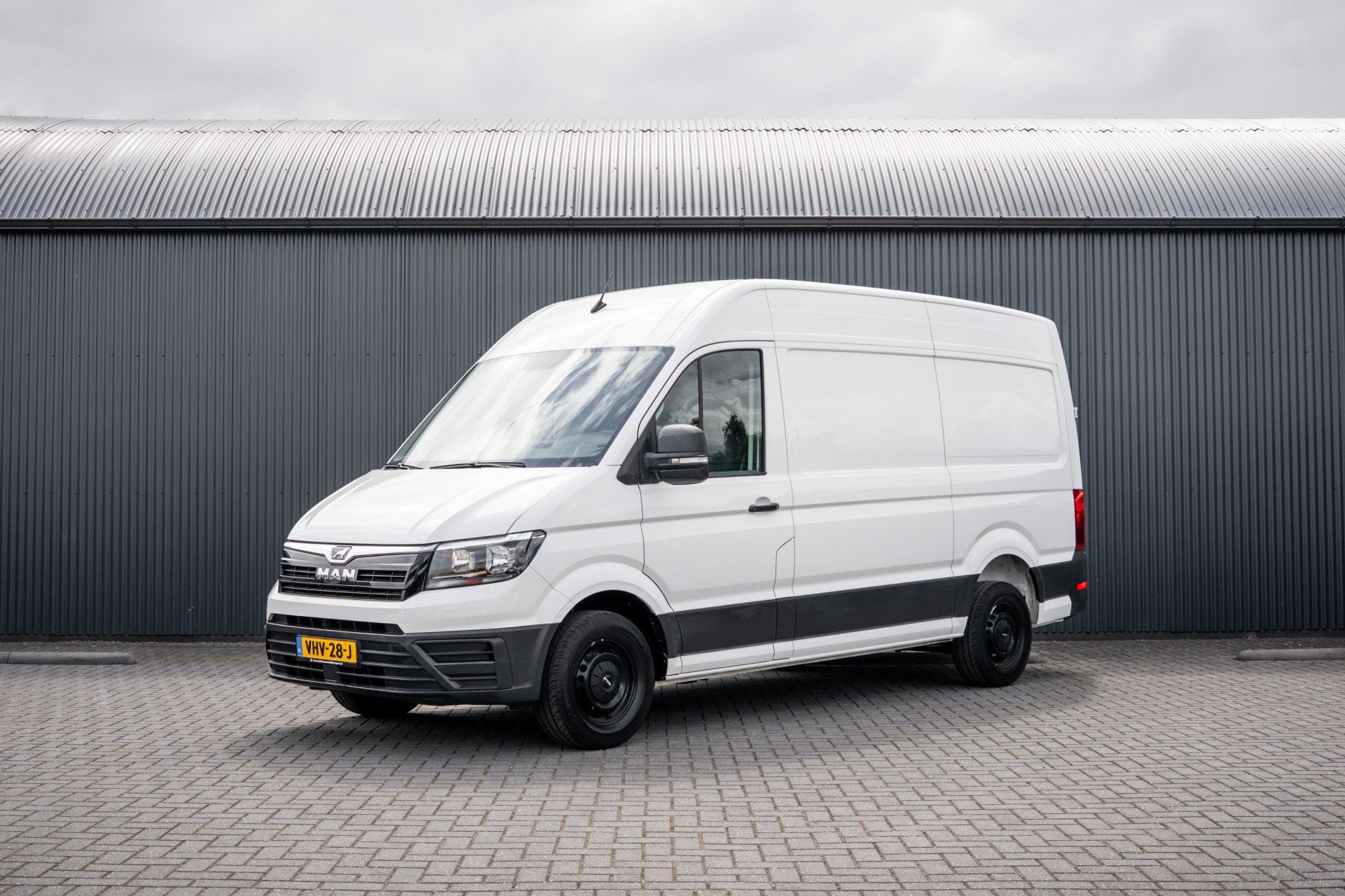 MAN TGE 2.0 TDI | L3H3 | 140 PK | 3-Zits | Trekhaak 3.0T | 1, Auto's, Bestelauto's, Stof, Gebruikt, 4 cilinders, MAN
