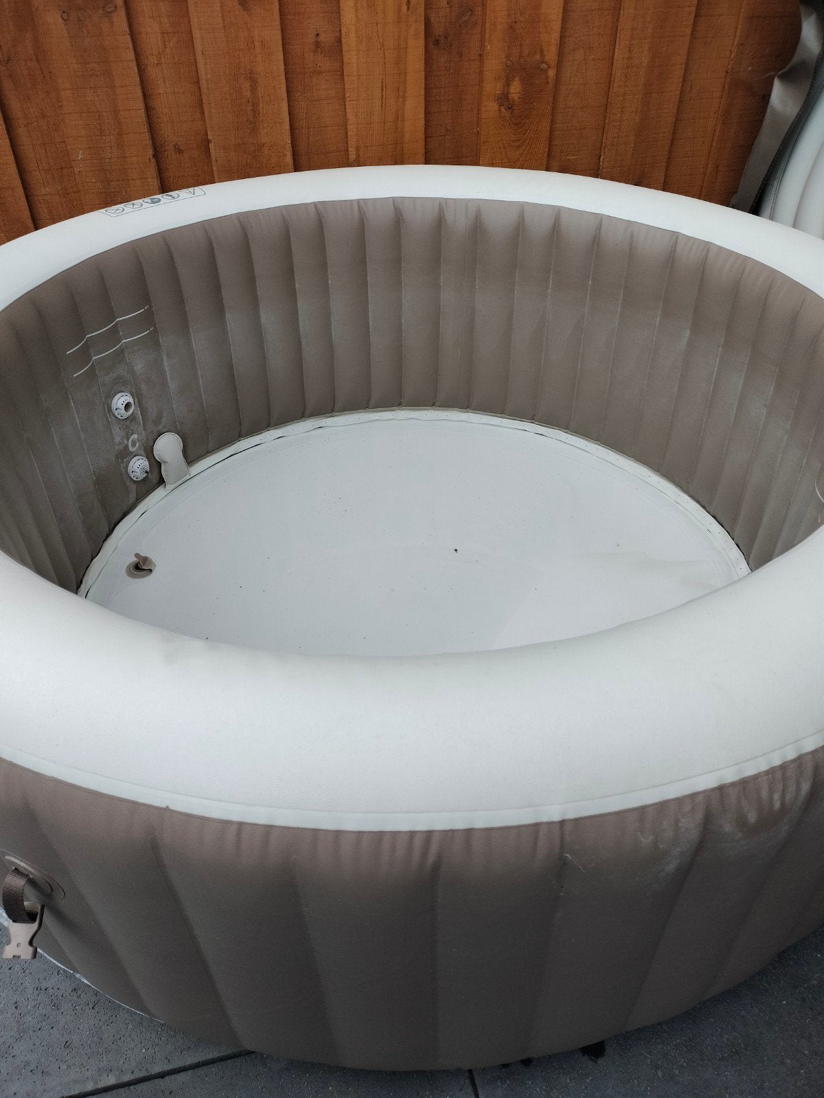 Jacuzzi T.K., Tuin en Terras, Ophalen, Zo goed als nieuw, Pomp