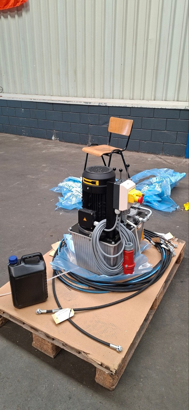 2 x Parker Hannifin Hydraulische Aggregaat  pompunit, Ophalen