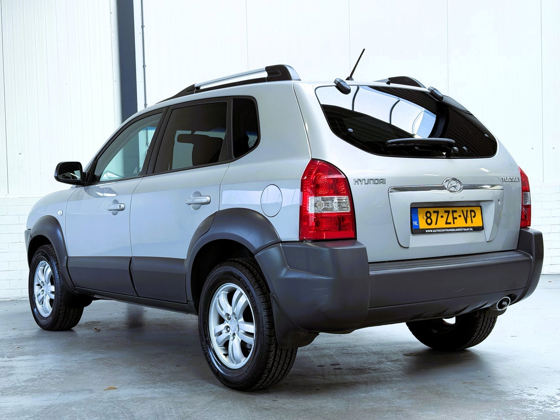 Hyundai Tucson 2.0i Style|Goed Onderhouden, Auto's, Gebruikt, Zwart, 4 cilinders, Metallic lak