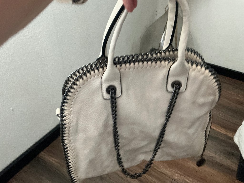Super gave zgan witte tas met studs Lekker ruim i, Ophalen of Verzenden, Nieuw, Wit, Handtas
