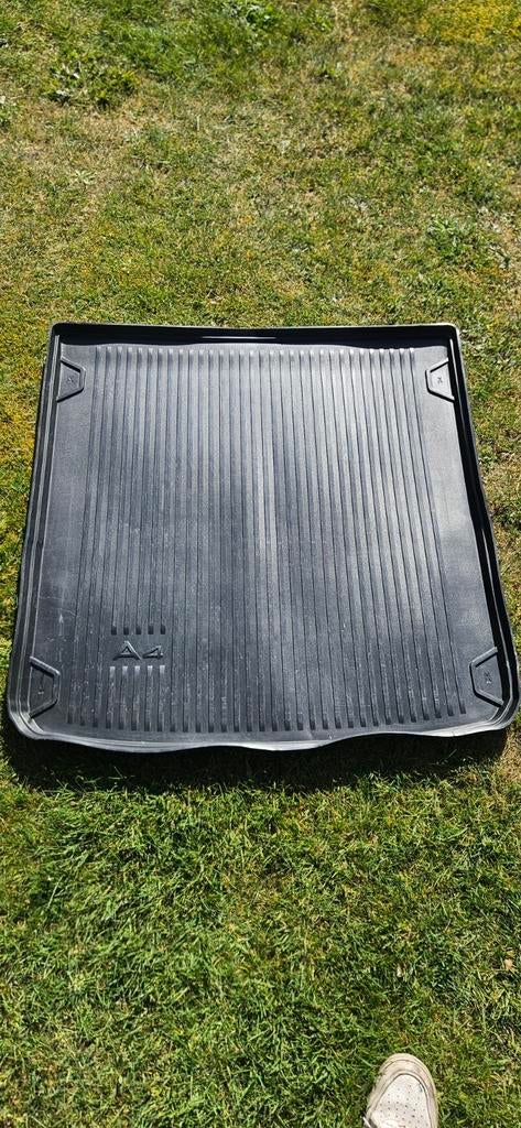 Audi A4 Avant B9 Kofferbakmat - Origineel (8W9.061.180), Ophalen, Gebruikt