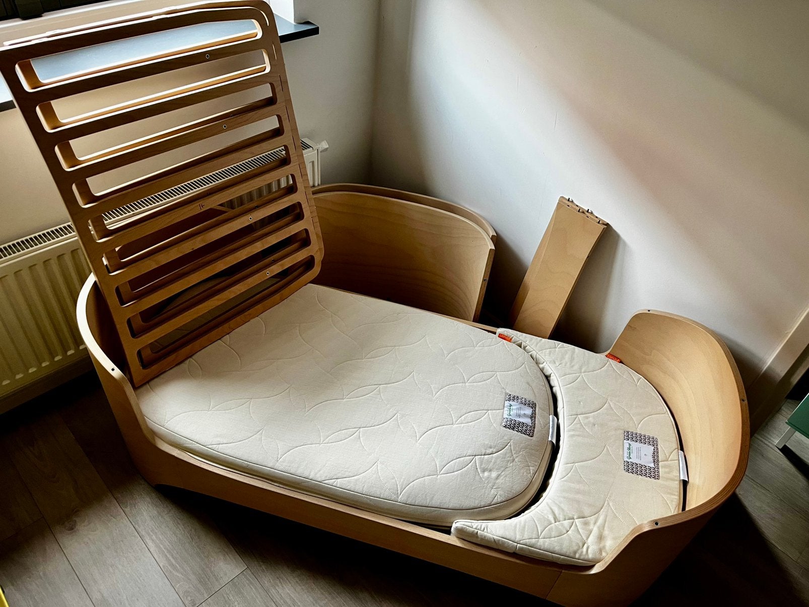 Leander Classic ledikant + junior kit + natural mattress, Kinderen en Baby's, Kinderkamer | Bedden, Ophalen, Zo goed als nieuw