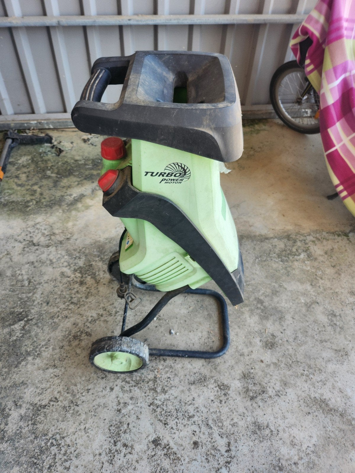 Hakselaar voor tuinafval - Turbo Power, Tuin en Terras, Hakselaars, Ophalen, Gebruikt, Turbo Power, Met opvangzak