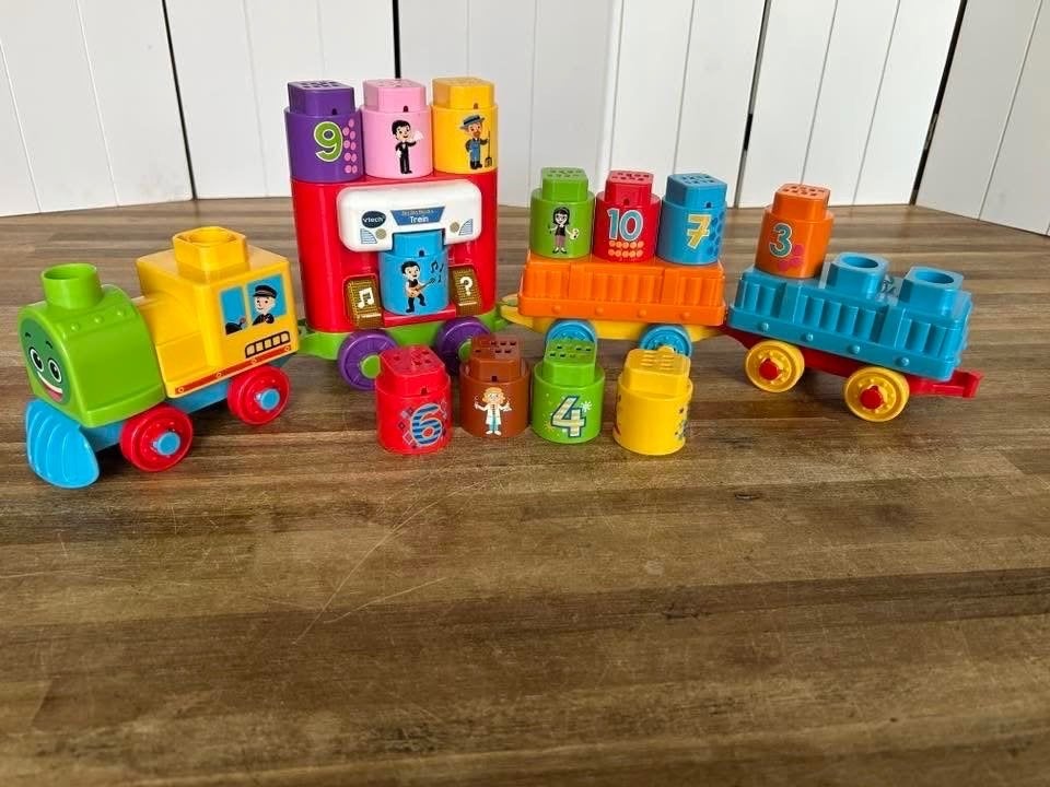 VTech Bla Bla Blocks Interactieve Trein (mist dakje), Ophalen of Verzenden, Gebruikt, 6 maanden tot 2 jaar