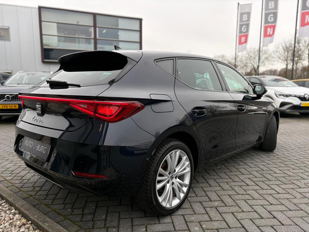Seat Leon 1.0 eTSI Automaat 2022 | CarPlay | RIJKLAAR| Cruis, Stof, Gebruikt, 1338 kg, Origineel Nederlands